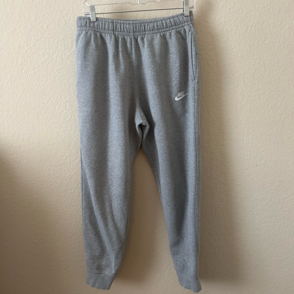 Nike Men's Gray Sweatpants